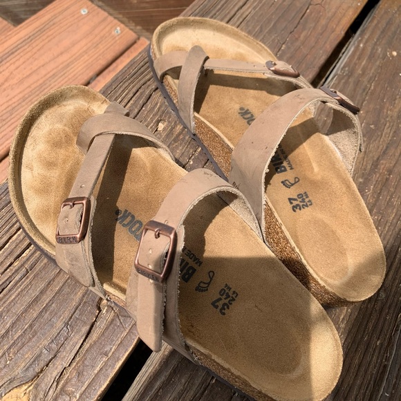 Birkenstock’s (Mayari oiled leather) - Picture 3 of 3